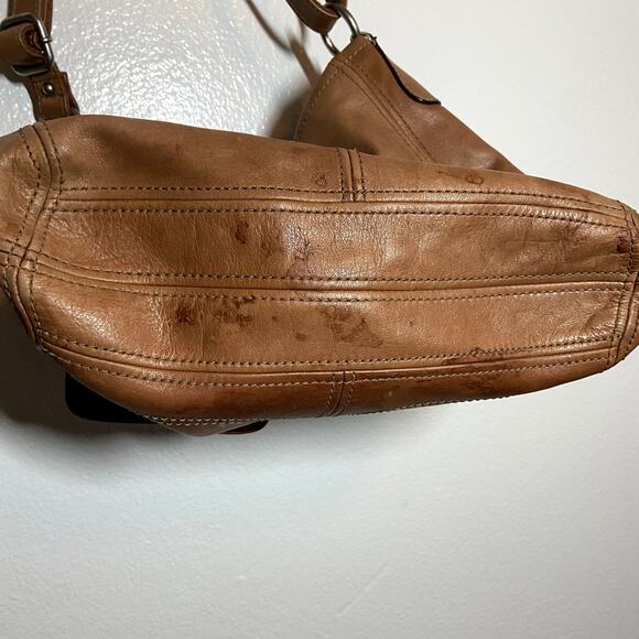 Fossil Leather Shoulder Bag Tan Brown Adjustable Shoulder Strap Zipper Pockets - Picture 3 of 4